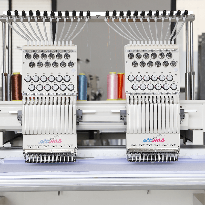 Presentaci&oacute;n de la m&aacute;quina de bordar computarizada QH-XC1202: revolucionando su experiencia de bordado